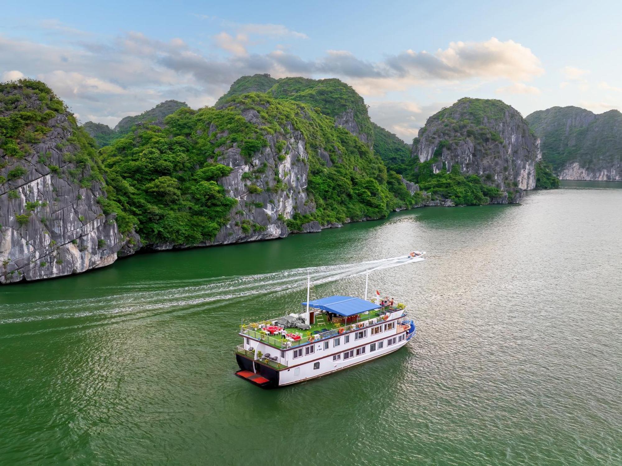 Sunlight Cruise Ha Long Exterior foto